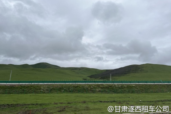 我們想包車去大峪溝，景區內需要換車嗎？  